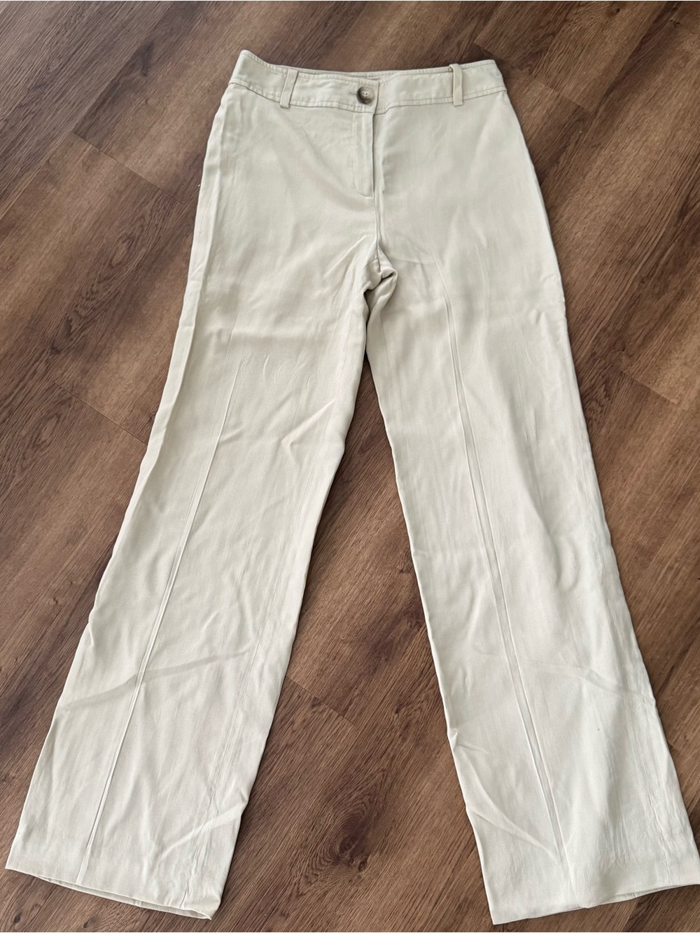EUC - Ann Taylor - Cream Straight-Leg Trousers